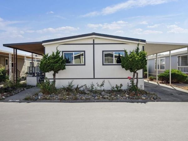 423 Chateau la Salle Drive, San Jose, CA 95111