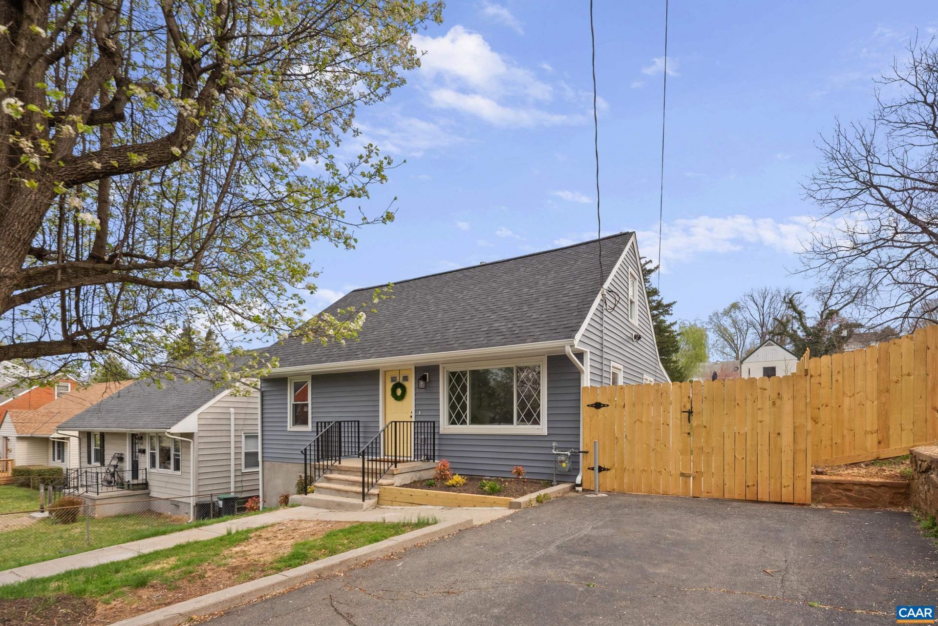 919 Druid Ave, Charlottesville, VA 22902 Main Photo