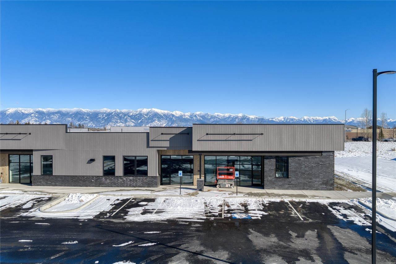 150 Timberwolf Parkway, Kalispell, MT 59901 Main Photo