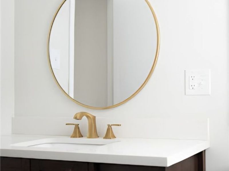 1662 Hawthorne Drive, Mayfield Heights, OH 44124 Photo 13