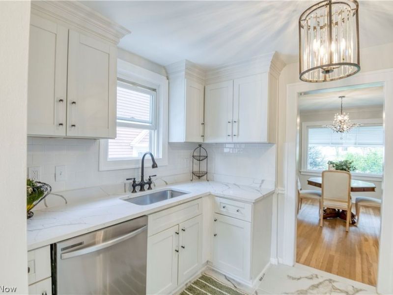 2332 Allison Road, University Heights, OH 44118 Photo 12