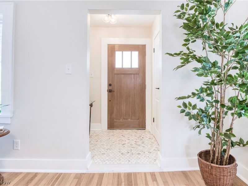 2332 Allison Road, University Heights, OH 44118 Photo 5