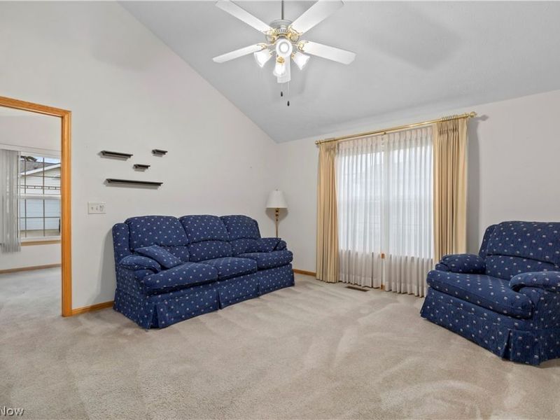 315 W Glen, Elyria, OH 44035 Photo 13