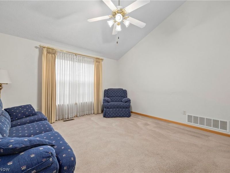 315 W Glen, Elyria, OH 44035 Photo 16