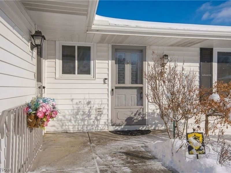 14686 Drake Road, Strongsville, OH 44136 Photo 3