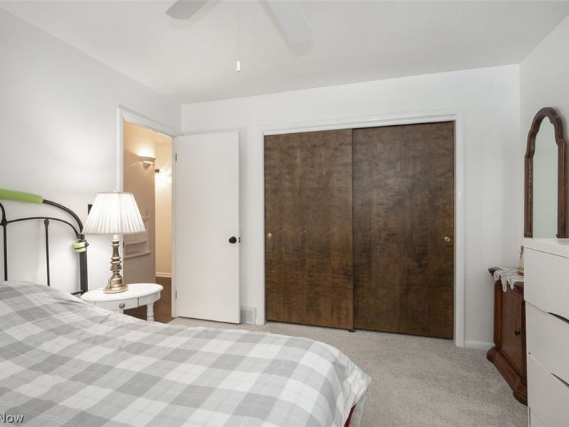 14686 Drake Road, Strongsville, OH 44136 Photo 32