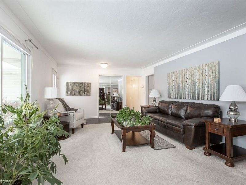 14686 Drake Road, Strongsville, OH 44136 Photo 7