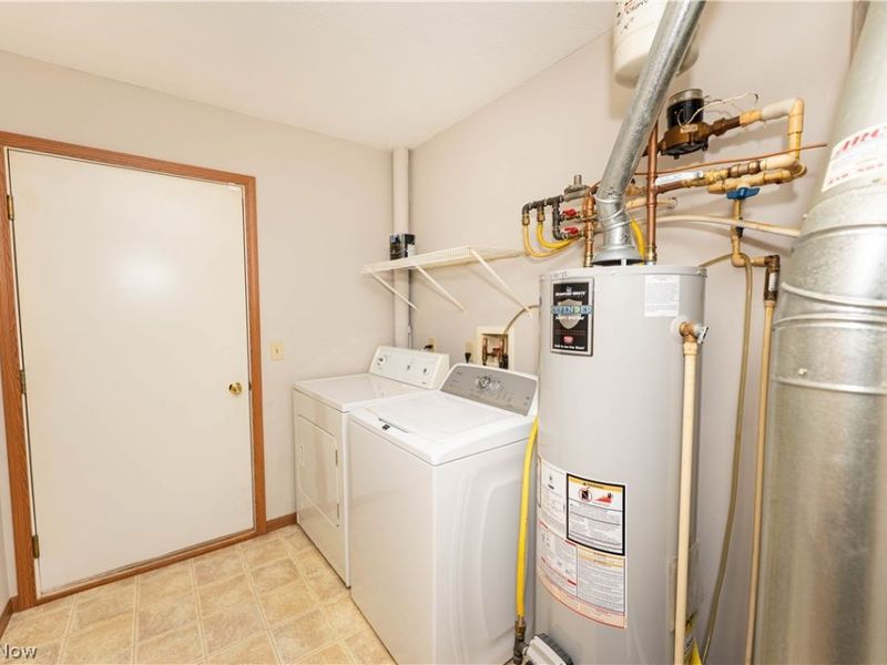 695 N Creek Drive, Painesville Township, OH 44077 Photo 24