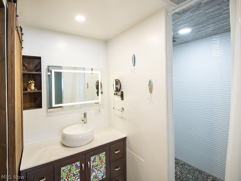 21801 Briarwood Drive, Cleveland, OH 44126 Photo 27