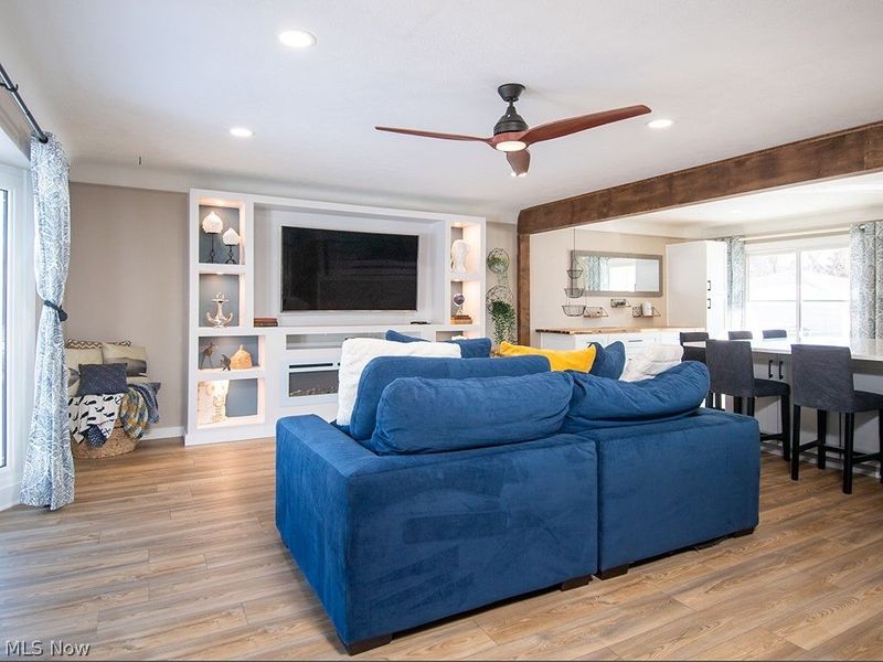 21801 Briarwood Drive, Cleveland, OH 44126 Photo 4