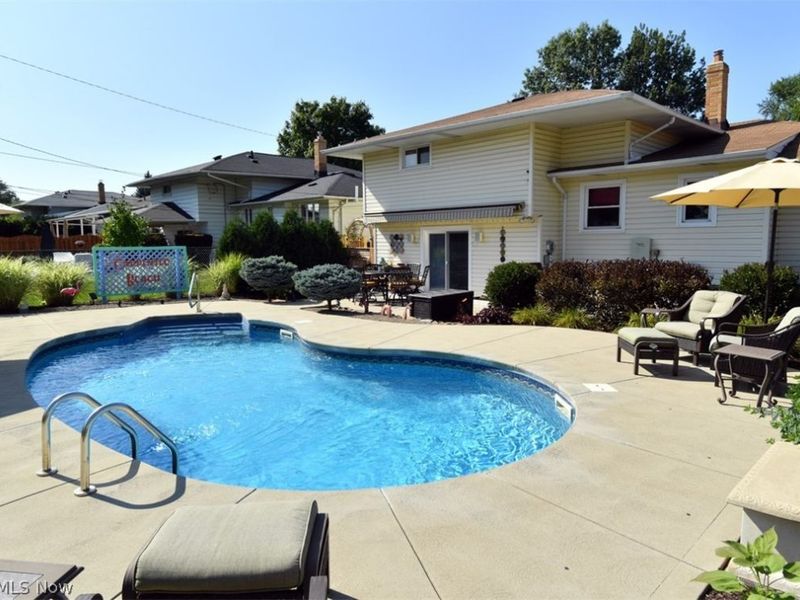 21801 Briarwood Drive, Cleveland, OH 44126 Photo 41