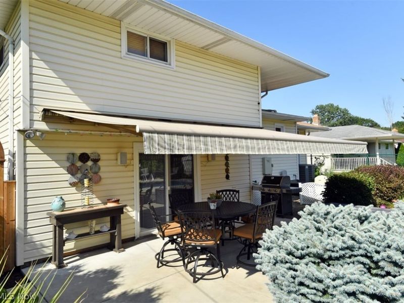 21801 Briarwood Drive, Cleveland, OH 44126 Photo 43