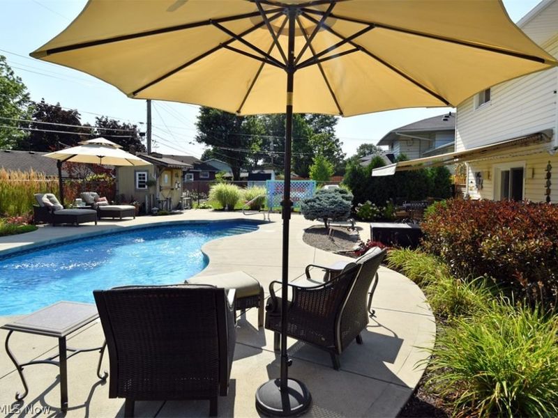 21801 Briarwood Drive, Cleveland, OH 44126 Photo 44