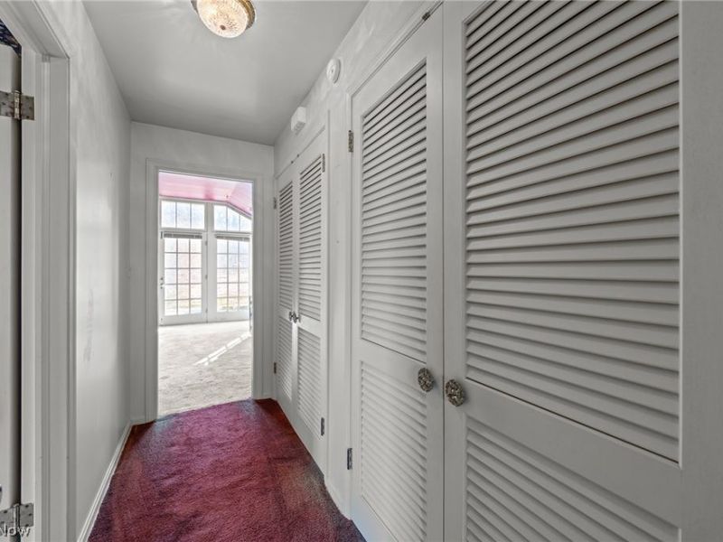 3492 Glen Allen Drive, Cleveland, OH 44121 Photo 28