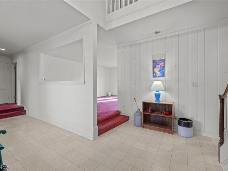 3492 Glen Allen Drive, Cleveland, OH 44121 Photo 7