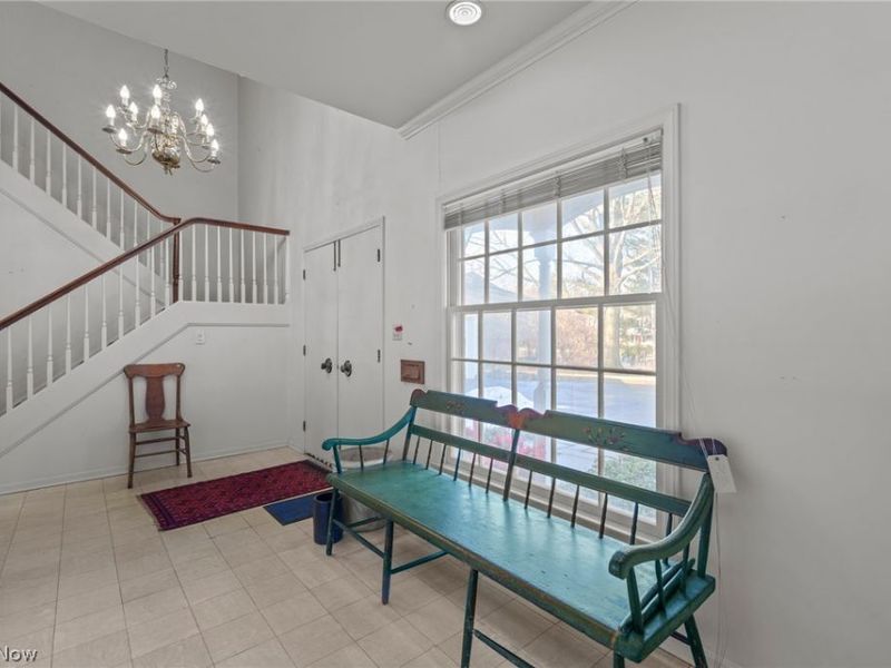 3492 Glen Allen Drive, Cleveland, OH 44121 Photo 8