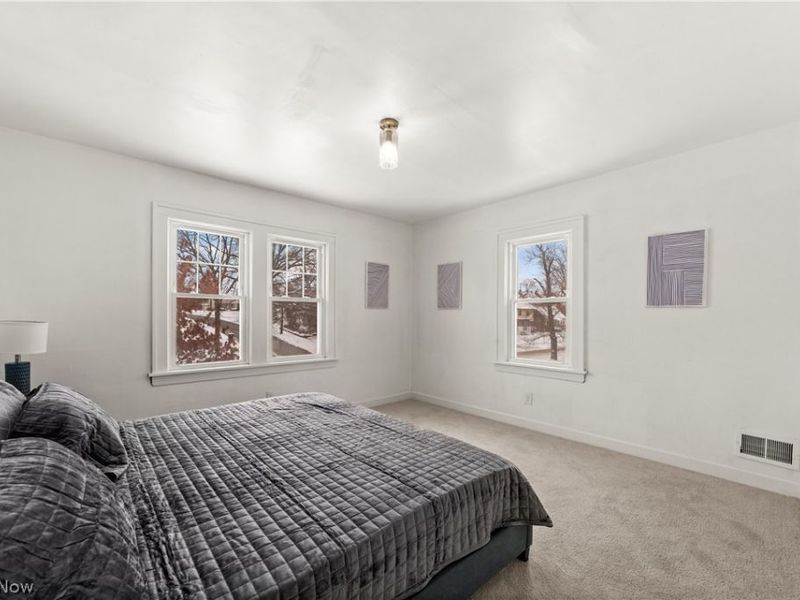 3348 Meadowbrook Boulevard, Cleveland, OH 44118 Photo 20