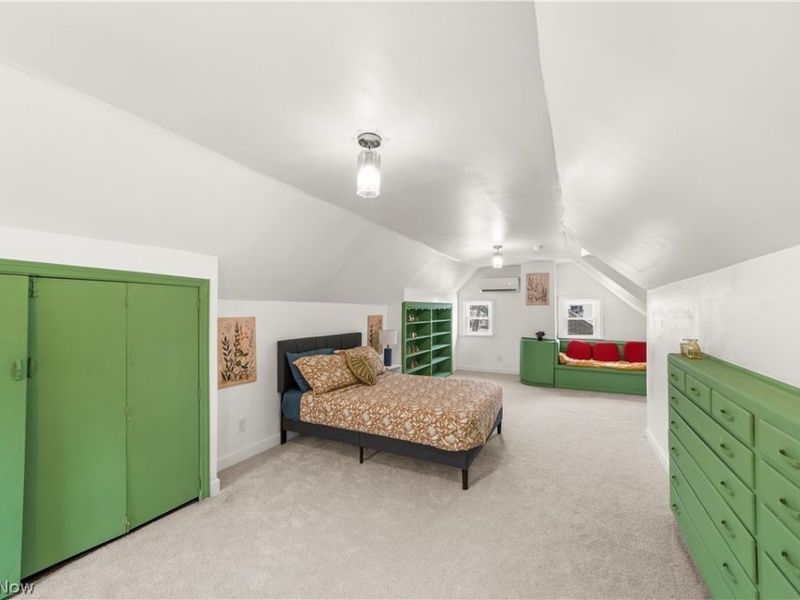 3348 Meadowbrook Boulevard, Cleveland, OH 44118 Photo 30