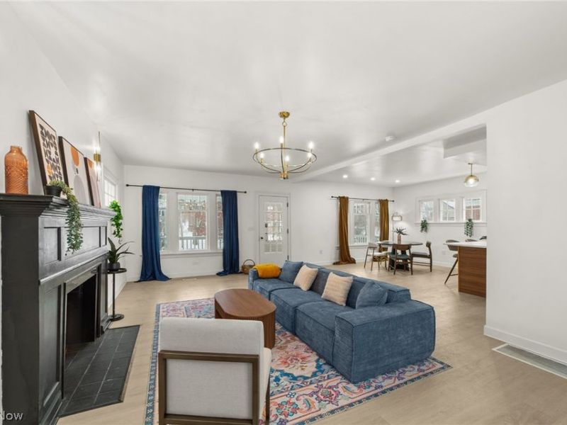 3348 Meadowbrook Boulevard, Cleveland, OH 44118 Photo 6