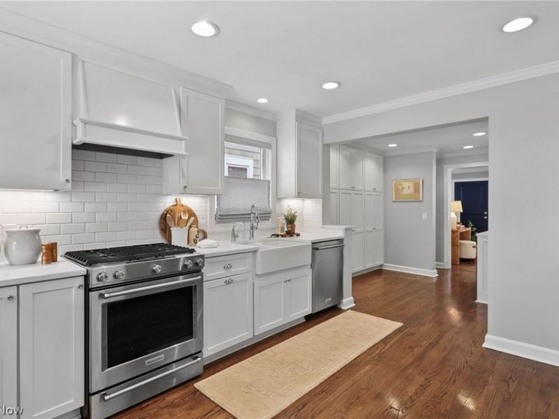 19558 Battersea Boulevard, Rocky River, OH 44116 Photo 17