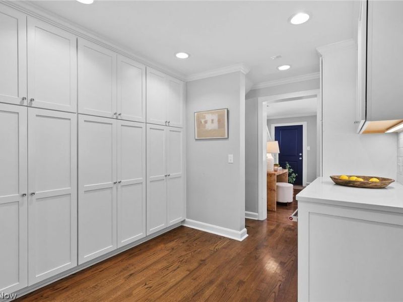 19558 Battersea Boulevard, Rocky River, OH 44116 Photo 21