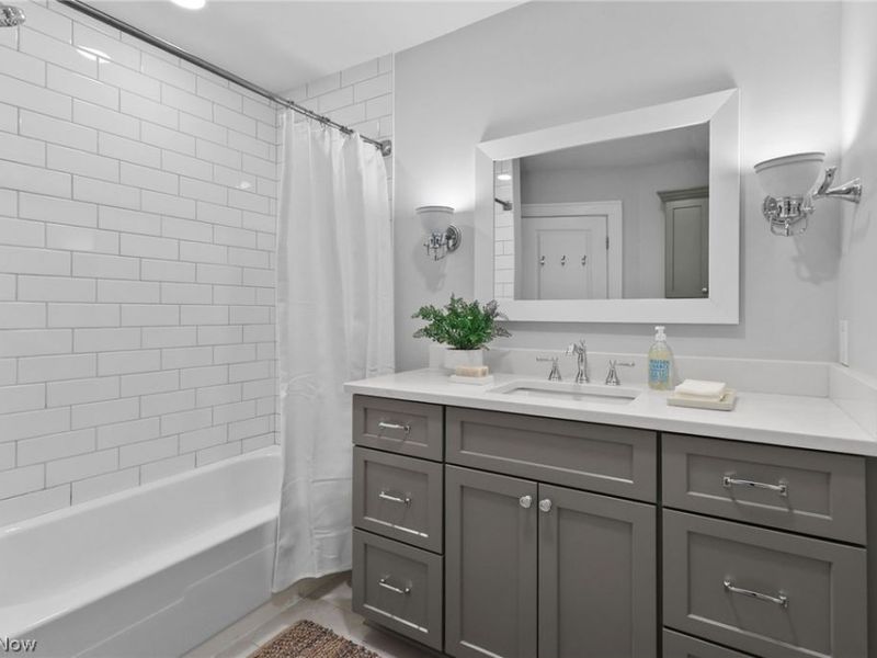 19558 Battersea Boulevard, Rocky River, OH 44116 Photo 36