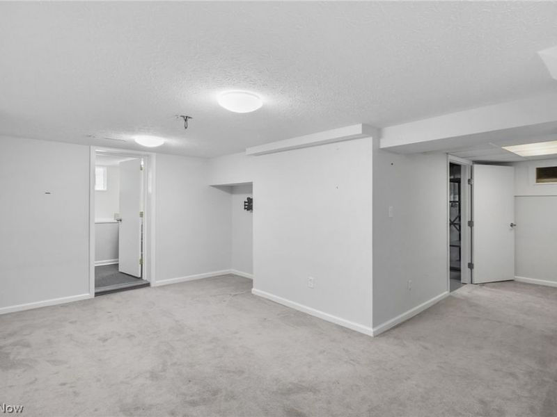 19558 Battersea Boulevard, Rocky River, OH 44116 Photo 41