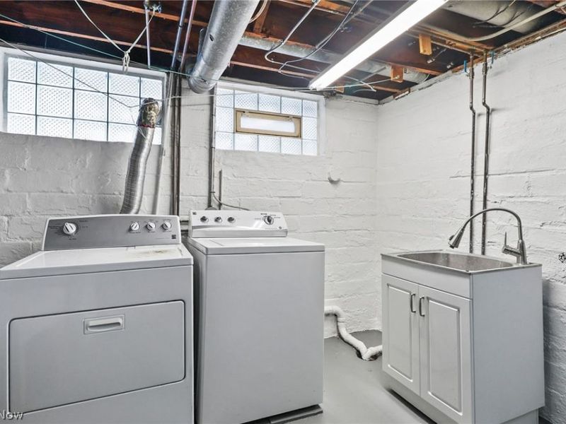 19558 Battersea Boulevard, Rocky River, OH 44116 Photo 43