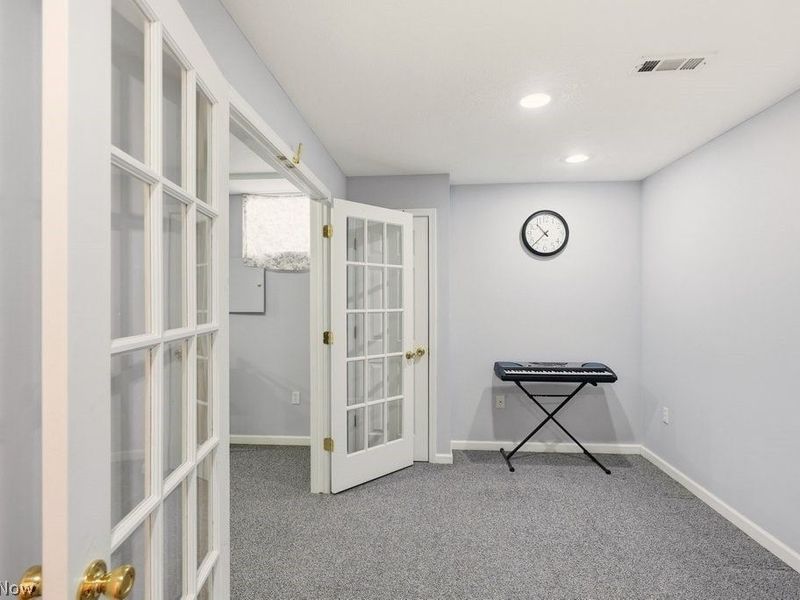 7444 Meadow Brooke Way, Northfield, OH 44067 Photo 29