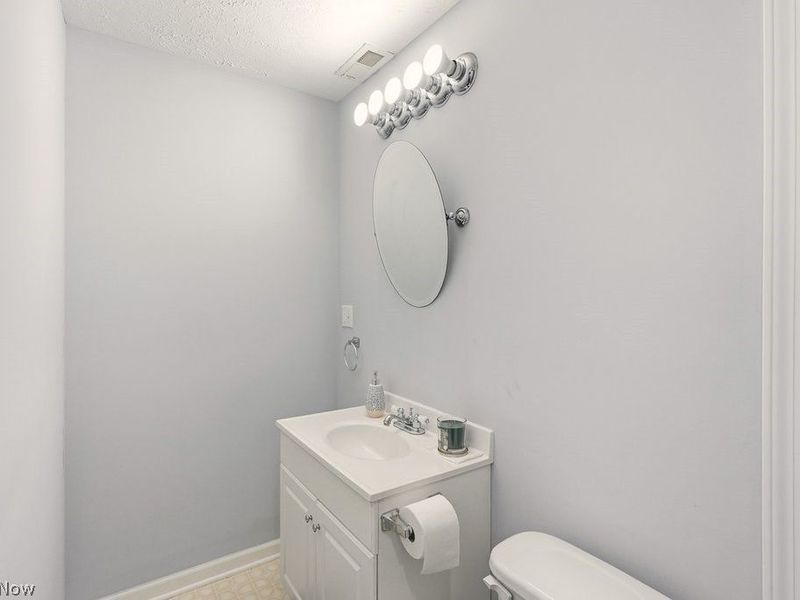 7444 Meadow Brooke Way, Northfield, OH 44067 Photo 33