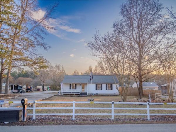 175 Racefield Drive, Toano, VA 23168