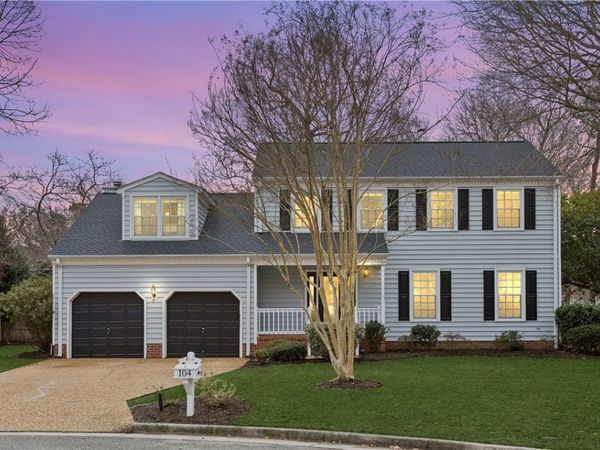 104 Sussex Court , Yorktown, VA 23693