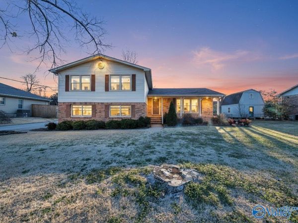 7811 Benton Street SE, Huntsville, AL 35802