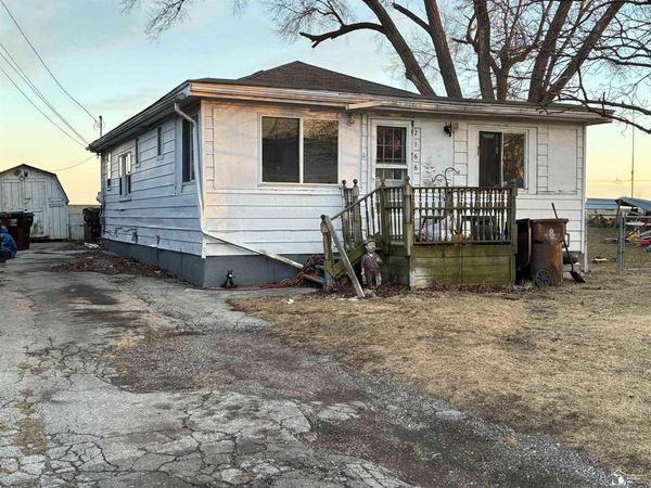 2166 Edgewater Street, Monroe, MI 48162