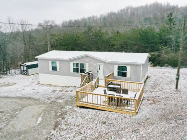 656 Omega Park Road, Somerset, KY 42501