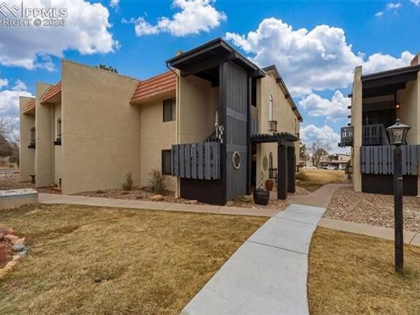 1098 Fontmore Road, Unit B, Colorado Springs, CO 80904