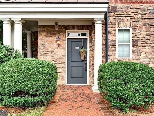 2300 Peachford Road, Unit 3004, Dunwoody, GA 30338