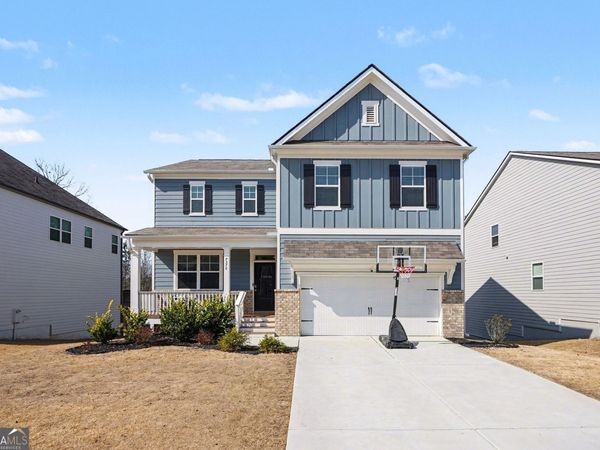 7576 Jennadee Drive, Fairburn, GA 30213