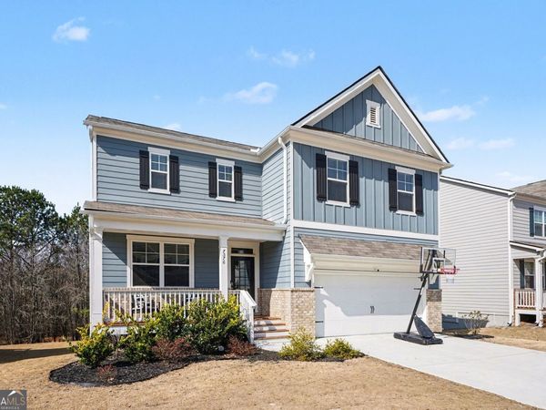 7576 Jennadee Drive, Fairburn, GA 30213