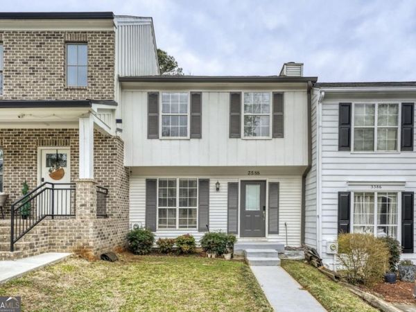 3588 Kennesaw Station Drive NW, Kennesaw, GA 30144