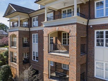 340 Allister Drive, Unit 201, Raleigh, NC 27609