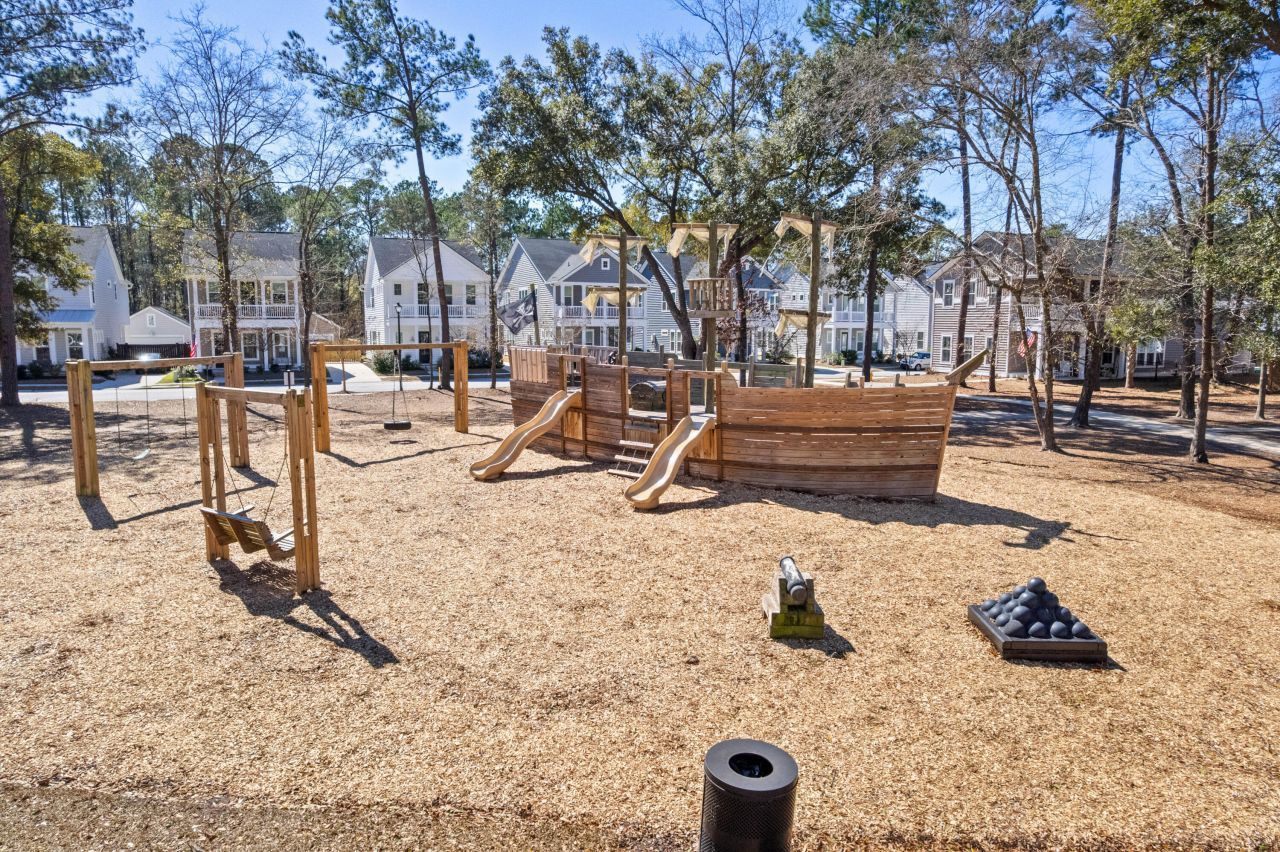 2810 Pinelog Lane Photo 41