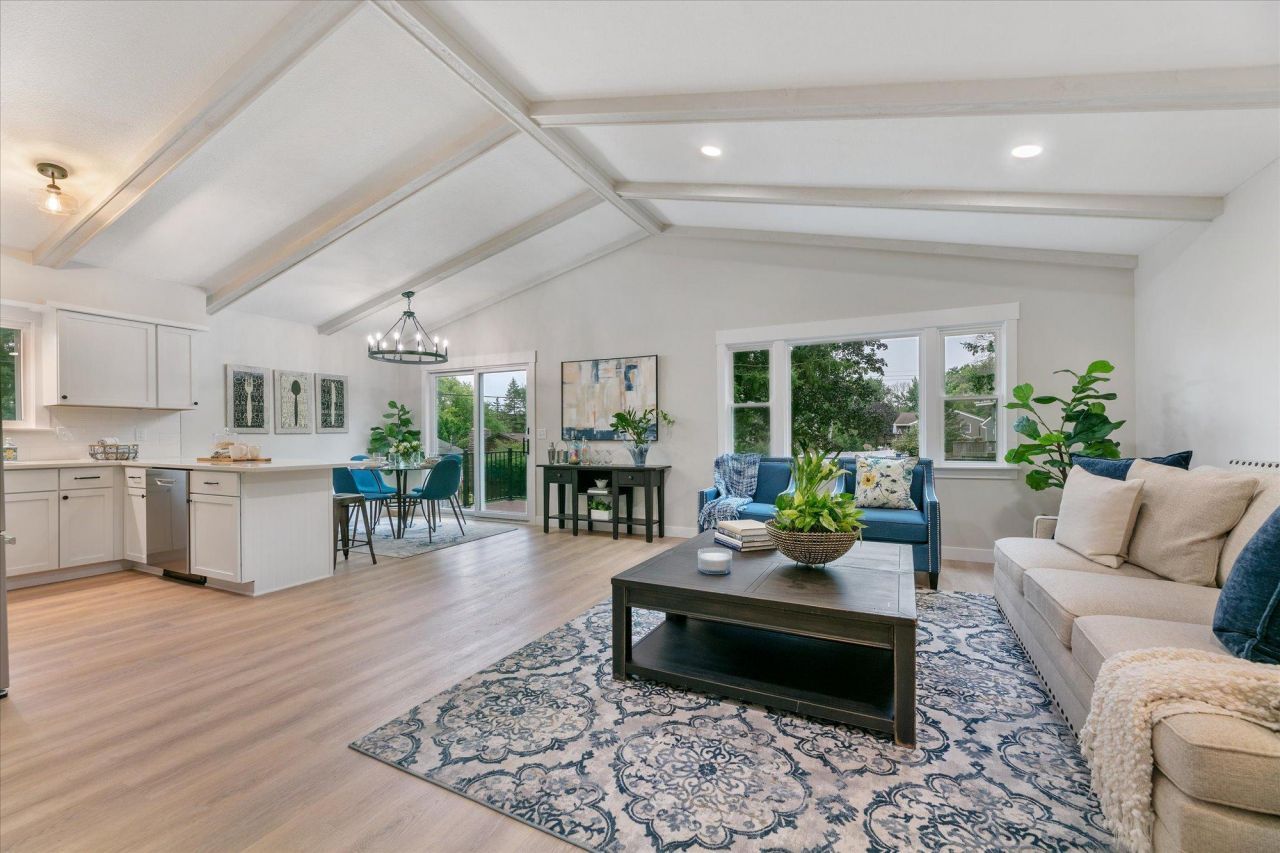 4835 Drake Street, Maple Plain, MN 55359 Main Photo