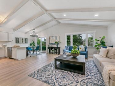 4835 Drake Street, Maple Plain, MN 55359