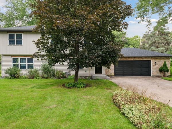 17710 13th Avenue N, Plymouth, MN 55447