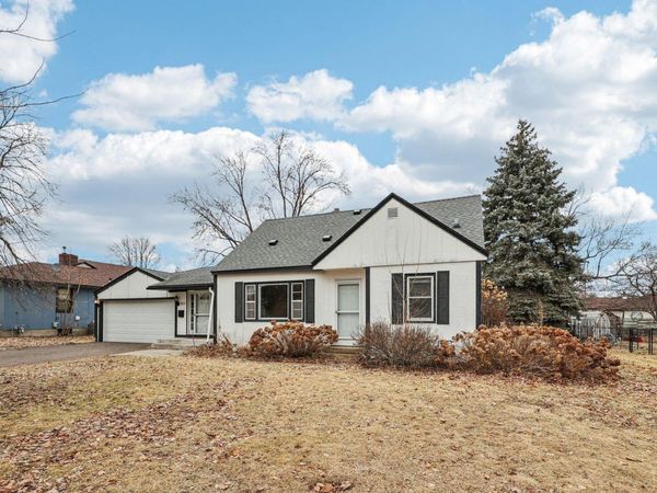 811 Monroe Street, Anoka, MN 55303