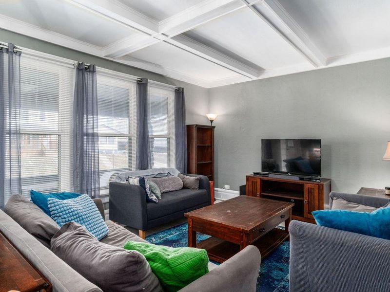 987 E Whittier Street, Columbus, OH 43206 Photo 6