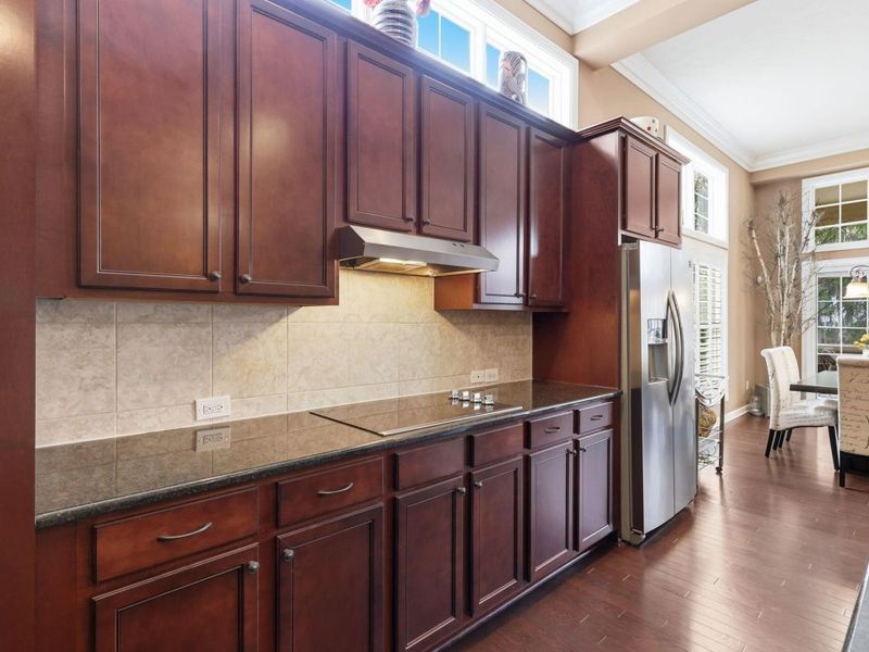 3913 Shadowstone Way, Columbus, OH 43221 Photo 13