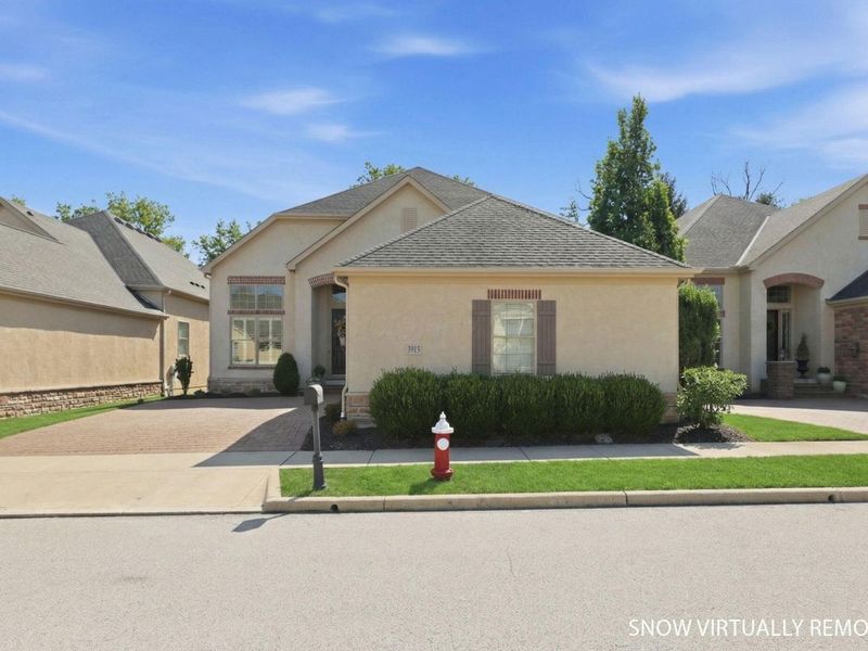 3913 Shadowstone Way, Columbus, OH 43221 Photo 3