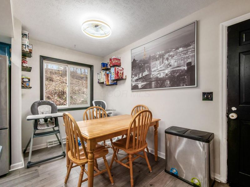 2347 W Audrey Drive, Newark, OH 43055 Photo 9